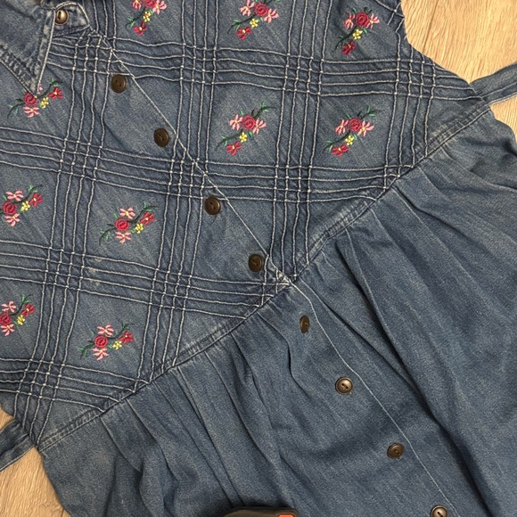 Embroidered 1990s Vintage Cottagecore Denim Floral Button-Down Dress - Picture 9 of 9